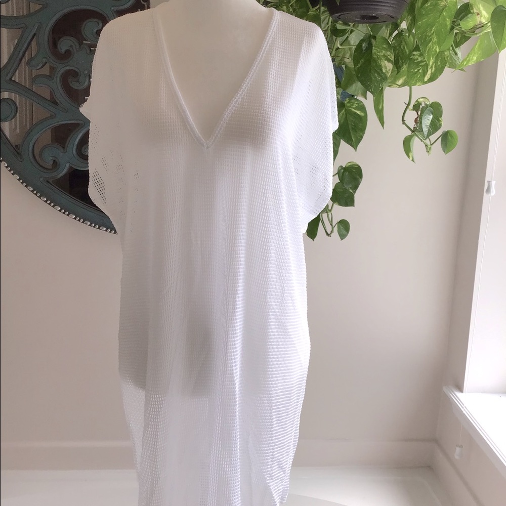 MESH V-NECK SWIM COVER